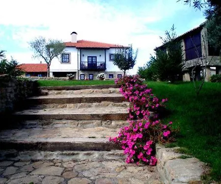 Country house Casa Do Meio Do Povo - Turismo De Habitacao *