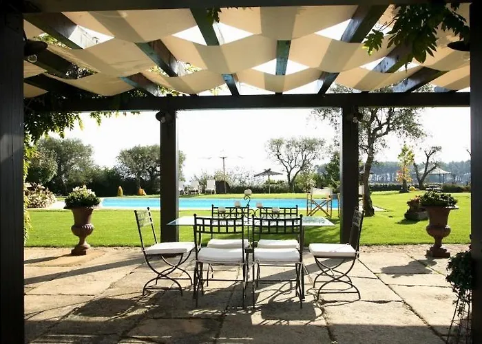 Летний дом Casa Do Meio Do Povo - Turismo De Habitacao Шавиш