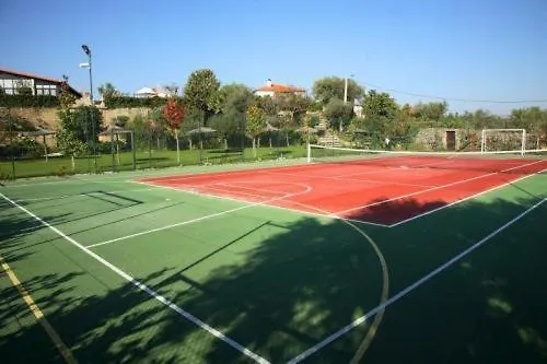 Casa Do Meio Do Povo - Turismo De Habitacao