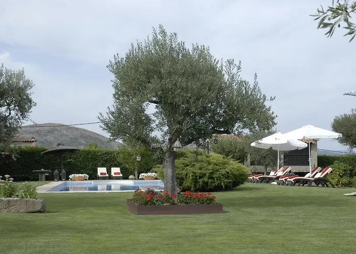 Casa Do Meio Do Povo - Turismo De Habitacao Country house