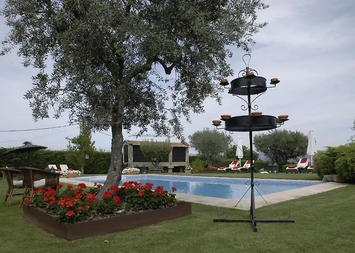 Lantställe Casa Do Meio Do Povo - Turismo De Habitacao