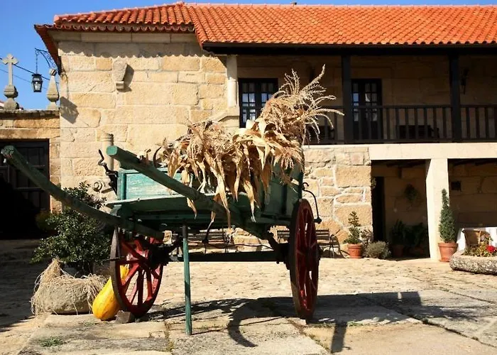 Lantställe Casa Do Meio Do Povo - Turismo De Habitacao