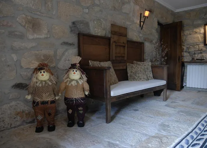 Casa Do Meio Do Povo - Turismo De Habitacao *