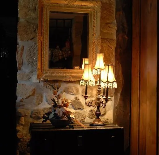 Casa Do Meio Do Povo - Turismo De Habitacao * Шавиш