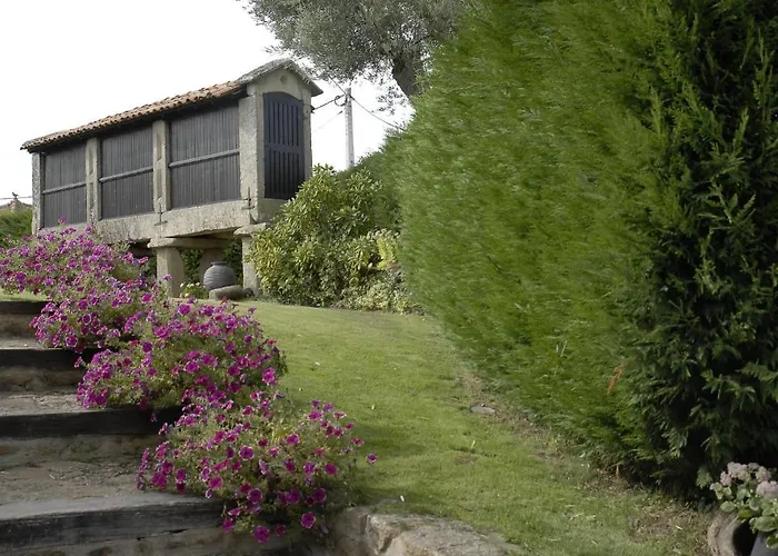 Casa Do Meio Do Povo - Turismo De Habitacao