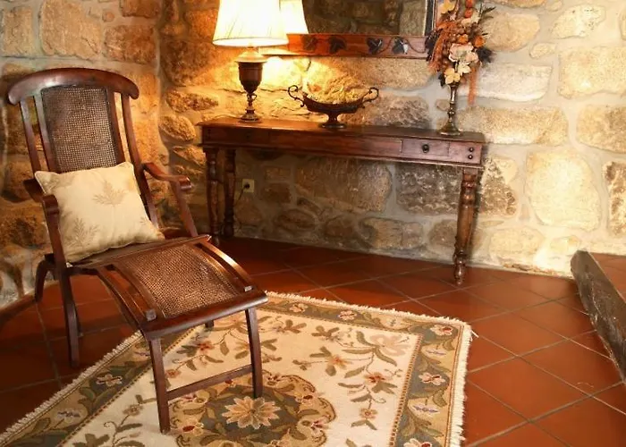 Country house Casa Do Meio Do Povo - Turismo De Habitacao